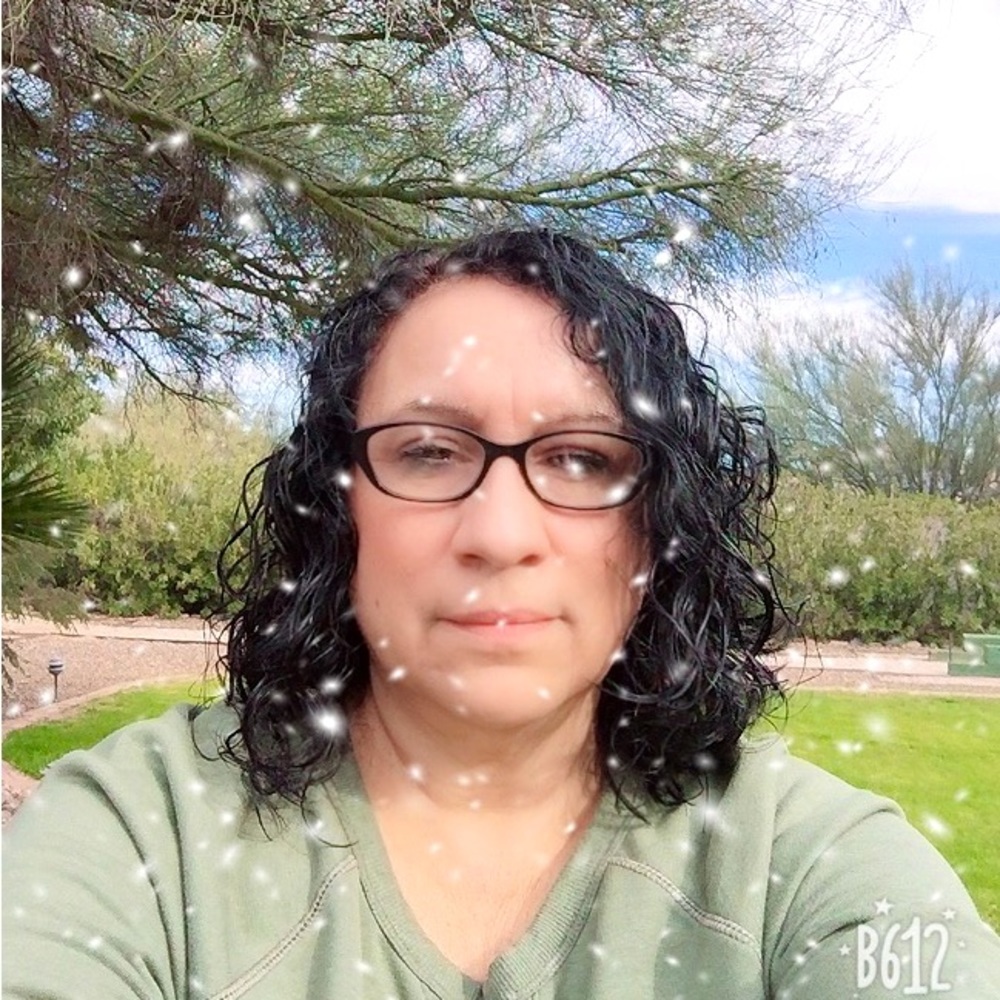 Meet your Posher, Gina